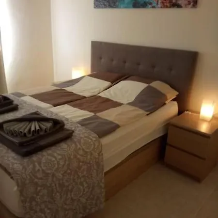 Everspring Apartment